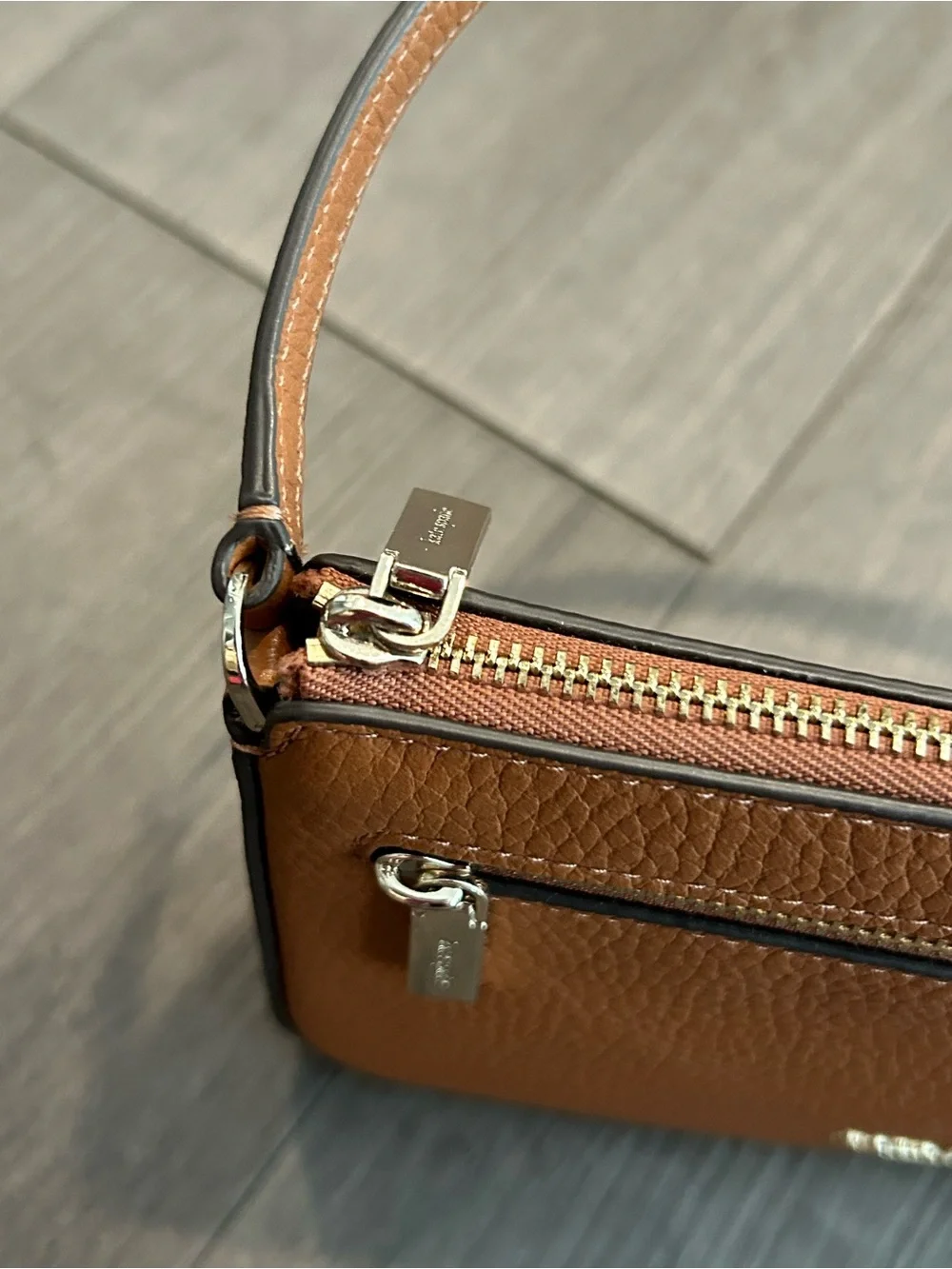 KATE SPADE Pebbled Leather Wristlet/Clutch Bag with Gold Hardware.